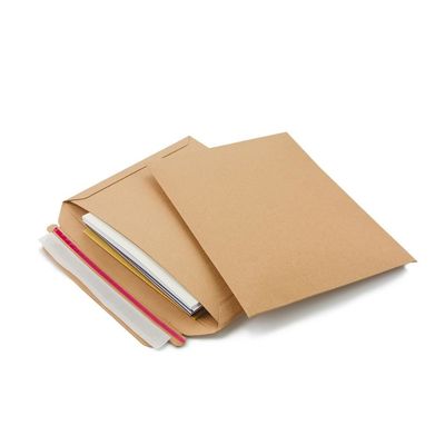 Δέχεται η εκτύπωση από καφέ Kraft Board άκαμπτο ταχυδρομείο για προσαρμοσμένη εμπορική συσκευασία